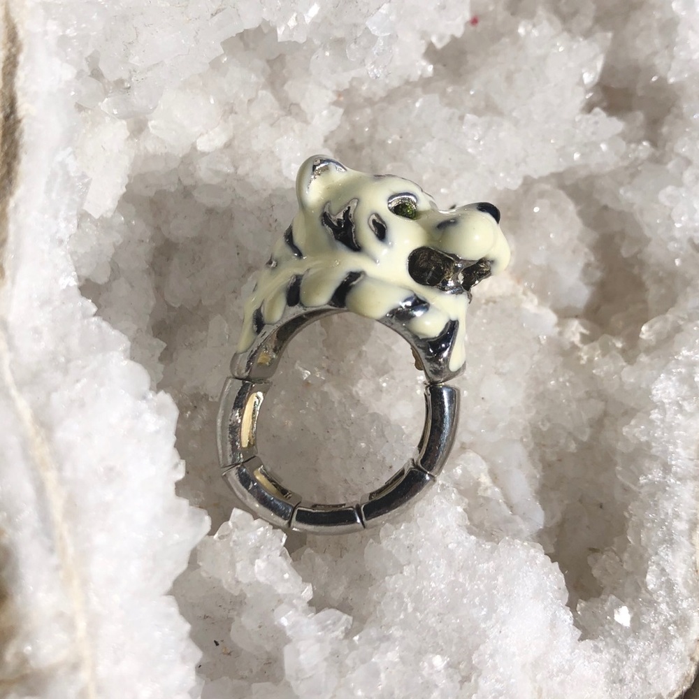 π 3/$25 funky tiger statement ring π
- Picture 2 of 3
